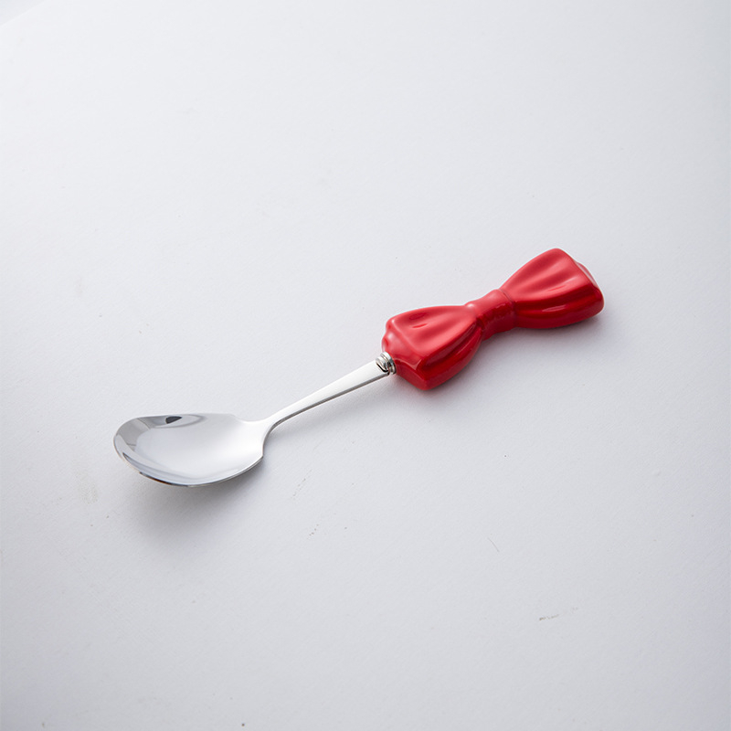 Set pribora za stolnu prehranu: nož, vilica i žlica od 304 nehrđajućeg čelika, ogledno poliranje, ručna izrada i prilagodljivost, jednostavan sladak stil