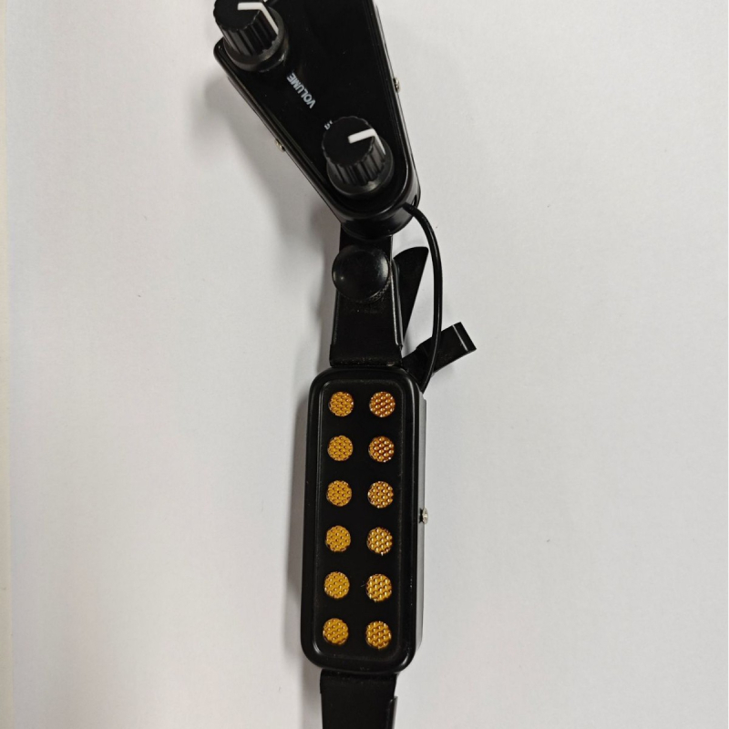 Пикап за звукова дупка с щипка GT-003 за електрически китари - AMOZO пластмасов