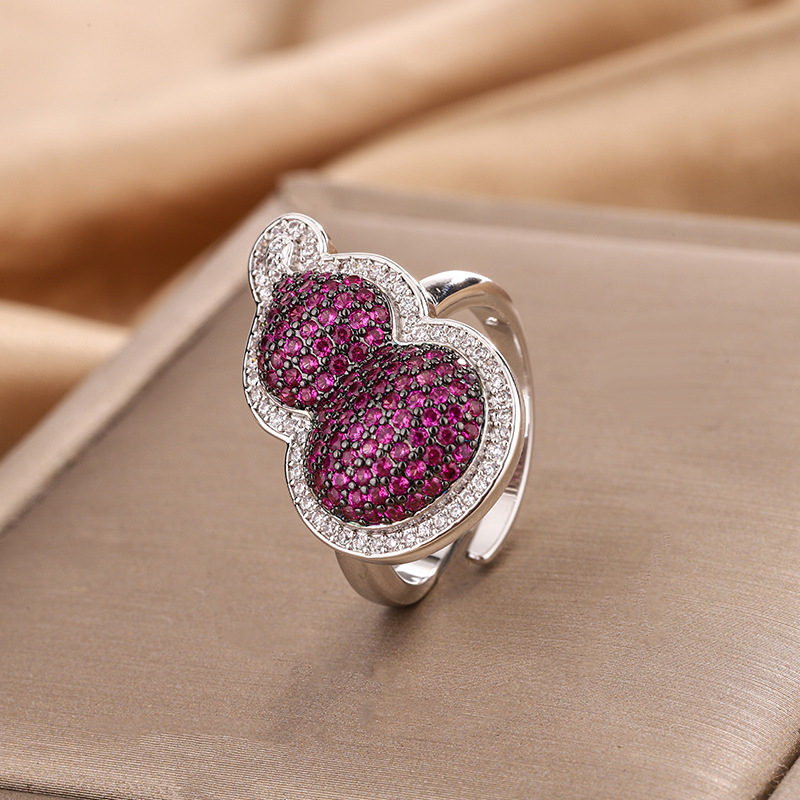 Moterų vario juvelyrinių rinkinių rinkinys: žiedas ir kaklo papuošalas su moliūgo formos pakabuku, dėžutės tipo grandinėlė, deimantinė apdaila