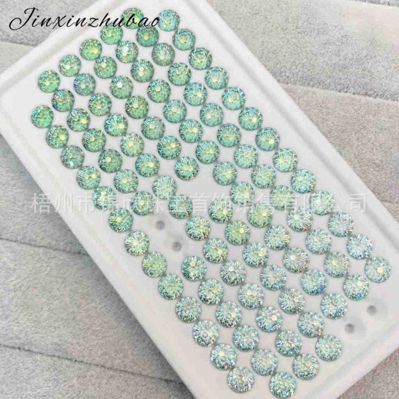 Moissanitas apvalus brangakmenis, kirpimas, VS skaidrumas, pritaikytas apdorojimas