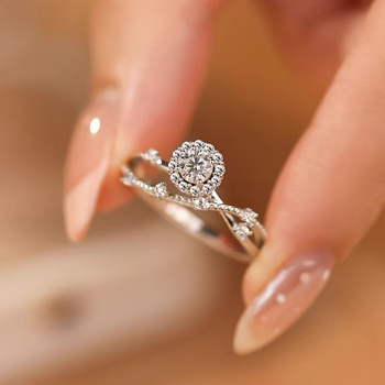 Inel cu stea pentru femei - cupru, placare electrolitică, diamant simulant