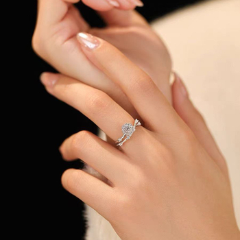 Inel cu stea pentru femei - cupru, placare electrolitică, diamant simulant