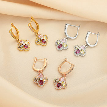 Σκουλαρίκια με σχήμα λουλουδιού από χαλκό με ζιρκόνια, Carolgo, στυλ ελαφριάς πολυτέλειας για γυναίκες