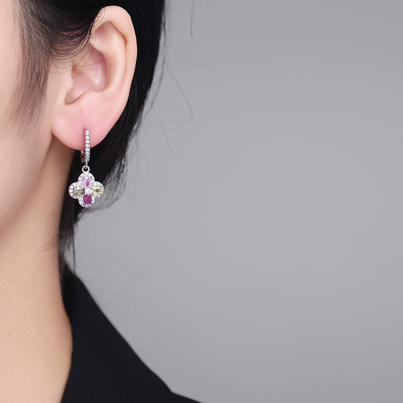 Σκουλαρίκια με σχήμα λουλουδιού από χαλκό με ζιρκόνια, Carolgo, στυλ ελαφριάς πολυτέλειας για γυναίκες