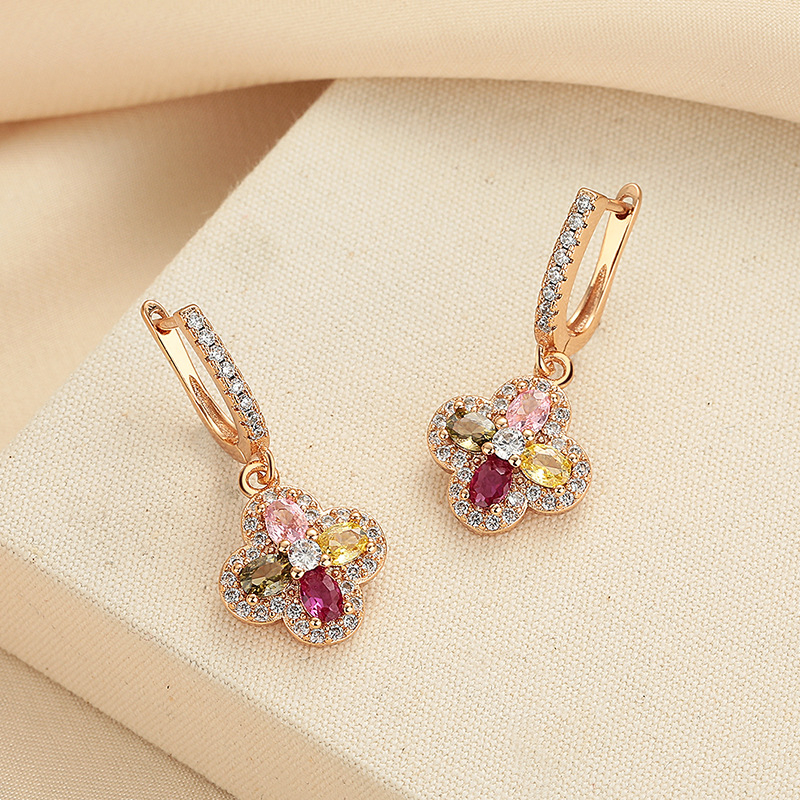 Σκουλαρίκια με σχήμα λουλουδιού από χαλκό με ζιρκόνια, Carolgo, στυλ ελαφριάς πολυτέλειας για γυναίκες