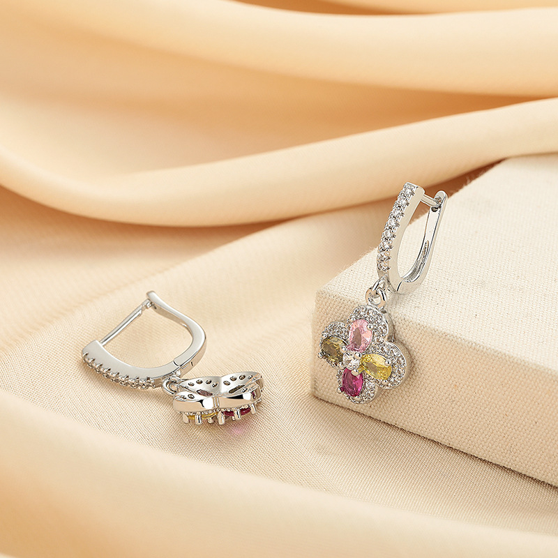 Σκουλαρίκια με σχήμα λουλουδιού από χαλκό με ζιρκόνια, Carolgo, στυλ ελαφριάς πολυτέλειας για γυναίκες