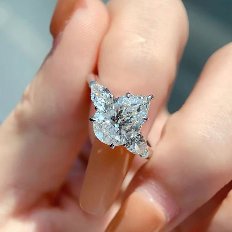 Δαχτυλίδι με σταγόνα σε σχήμα αχλαδιού, τρία πετράδια: μοισσανίτης και ζιρκόνιο, ανοιχτός σχεδιασμός, για γυναίκες