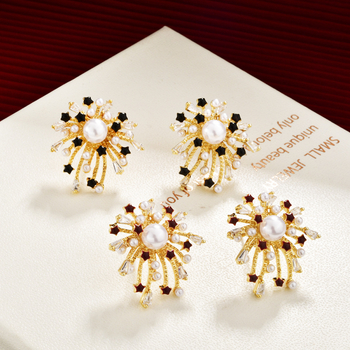 Naušnice od bakrene baze s pravim zlatnim premazom, geometrijski oblik, model R0783