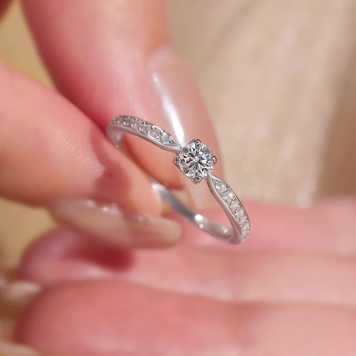 Ρυθμιζόμενο δαχτυλίδι από χαλκό – στρογγυλό σχήμα, στυλ νεράιδας, ηλεκτροπλατινωμένο φινίρισμα, κωδικός J0483, γυναικείο αξεσουάρ