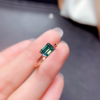 Prsten od moissanita s emerald-cut rezom, pozlaćeni postavak, prilagodljiv