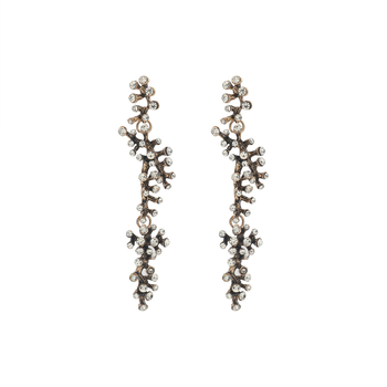 Baolimanfei cinkötvözetből készült virágos tassel fülbevalók gyémántbeültetéssel, könnyed luxus stílusú fülkiegészítő, tél 2025