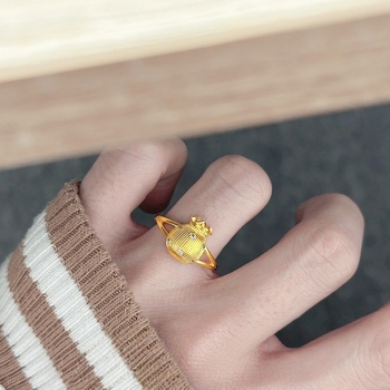 Állítható gyűrű gyémánt beültetéssel, motivum áldás, geometriális stílus, könnyed luxus, elektroplatolás