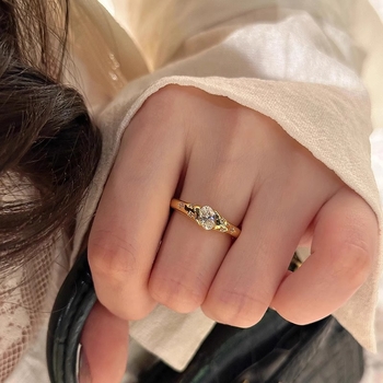 Réz gyűrű geometriai minimalist design nőknek, elektroplattolt felülettel