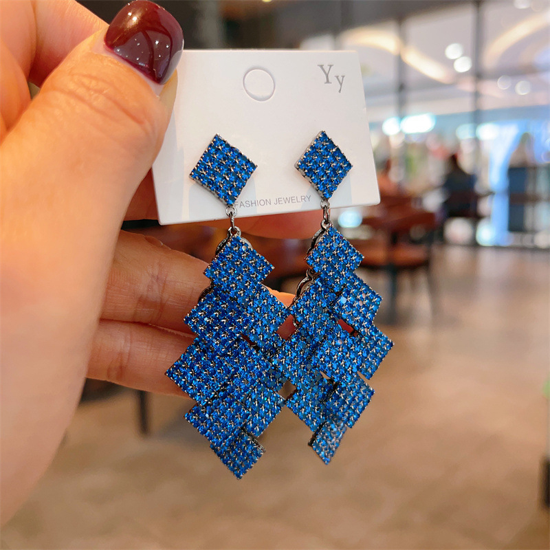 Fülbevalók – koreai stílus, 3D geometriai forma, kevert anyagok, electroplating bevonat, Holy Carley márka