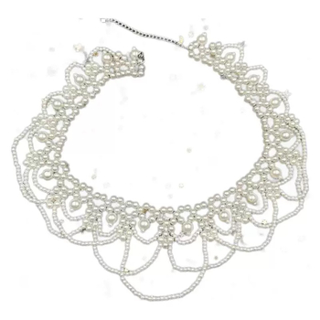 Kötött kivágott nyaklánc gyöngyökkel, bojtokkal és hullámos élű kulcscsonti lánccal — testreszabott minták, próba 1-2 nap, tavasz 2023