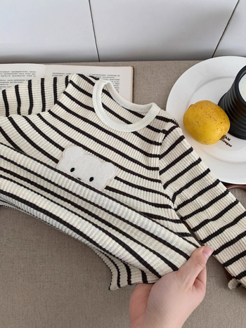 Dječja majica s dugim rukavima, prugasta, 95% pamuk, okrugli izrez, za uzrast 1–3 godine, unisex.