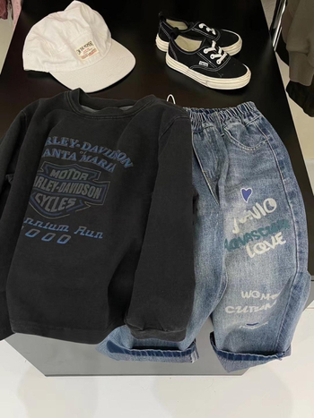 Hosszú ujjú pamut póló, koreai stílus, uniszex, tavasz–ősz szezon, retro betűs nyomtatás