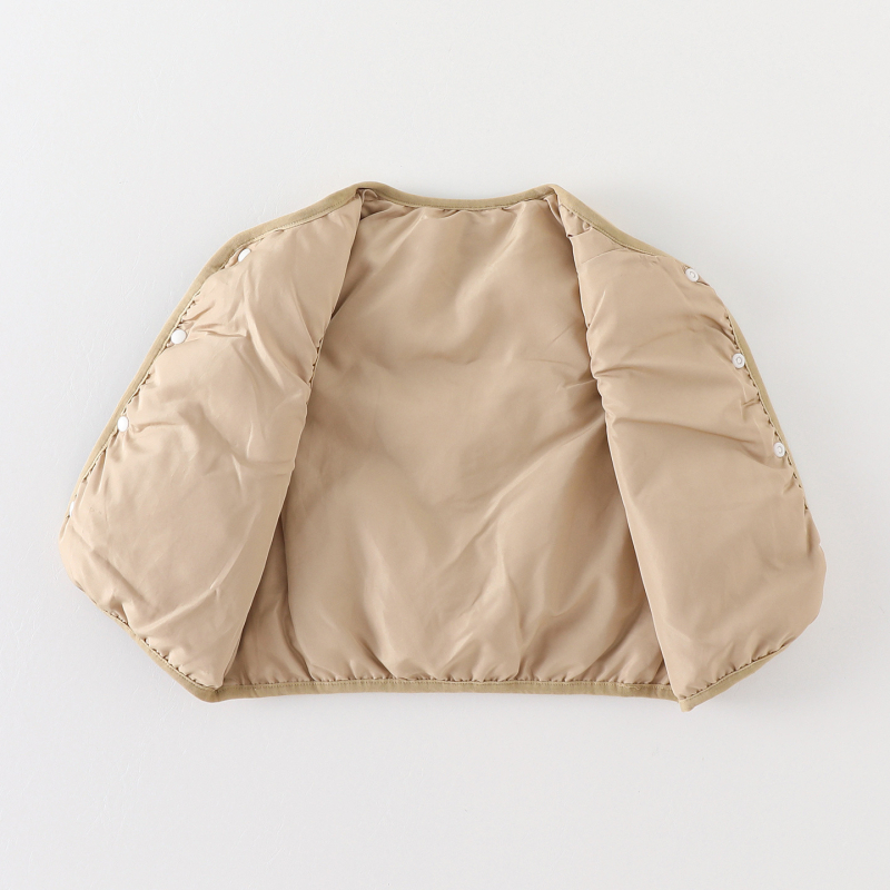 Kisfiú pufos mellény, Koreai stílus, ujj nélküli, rövid szabás, fehér kacsa pehely 86–90%