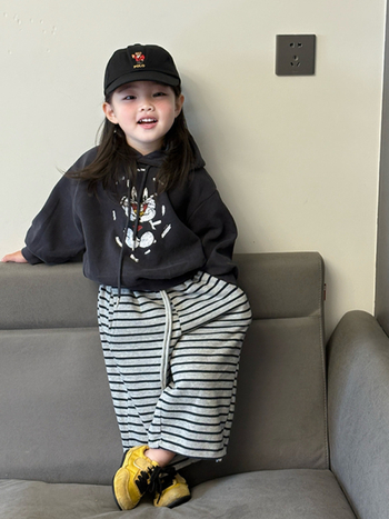 Set din două piese pentru fetițe, toamnă: top cu mâneci lungi și pantaloni lungi, imprimeu cu desene animate, din bumbac amestec, țesătură moale, vârsta 3–8 ani