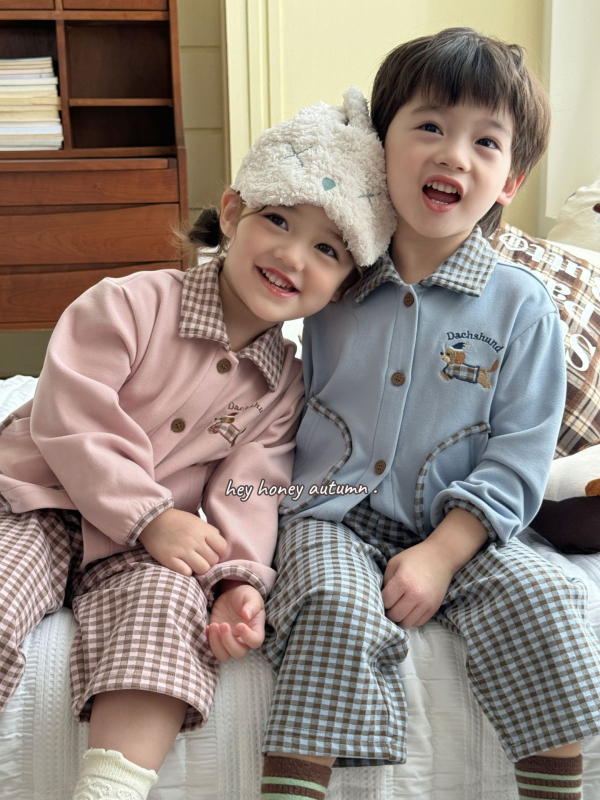 Set pijamale copii, două piese, model cărouri, stil coreean, 92% poliester fleece