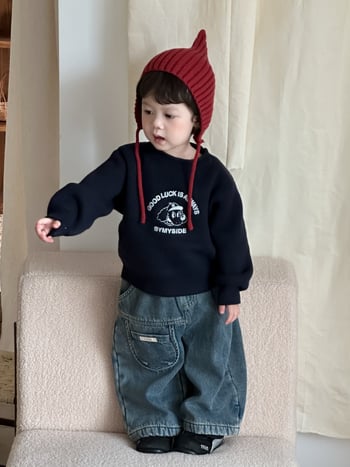 Dječji dvodijelni zimski set u korejskom stilu s prugastim pamučnim puloverom i trapericama