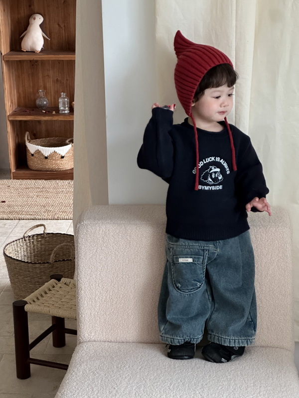Dječji dvodijelni zimski set u korejskom stilu s prugastim pamučnim puloverom i trapericama