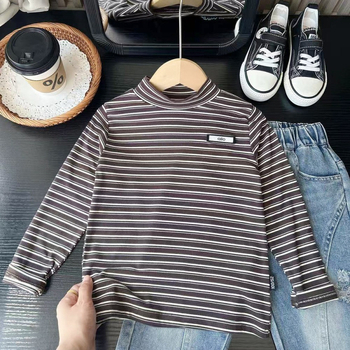 Fiúknak szánt csíkos, rugalmas hosszú ujjú felső koreai stílusban, poliészter-alapanyagú, 8 évesnél idősebb gyermekeknek, téli szezon 2025