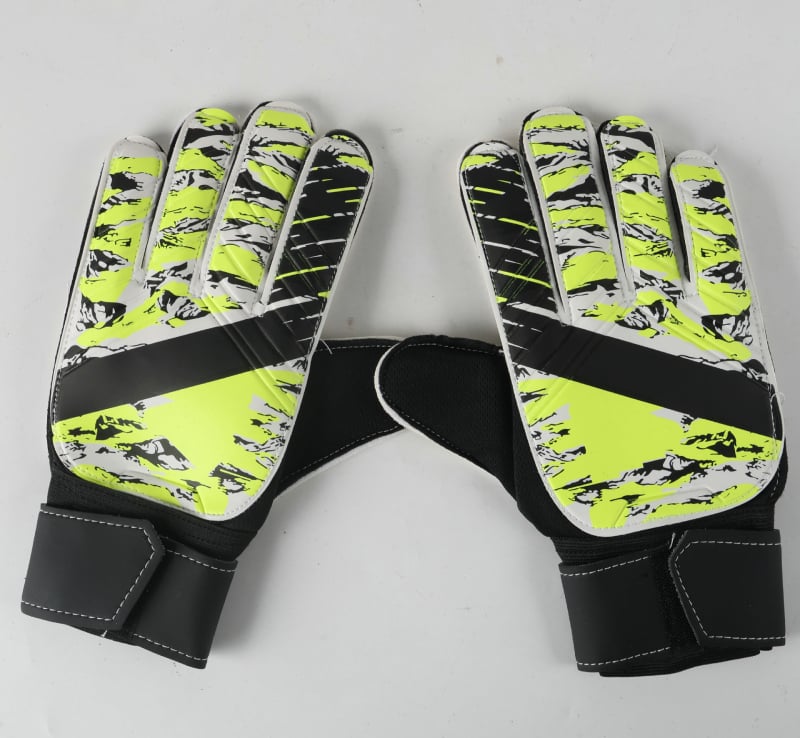 Jalgpalliväravavahtide kinnas — universaalne, sobib täiskasvanutele ja lastele, kaitsev kinnas jalgpalliks (lateksnahk; kaitsev kinnas; jalgpall)