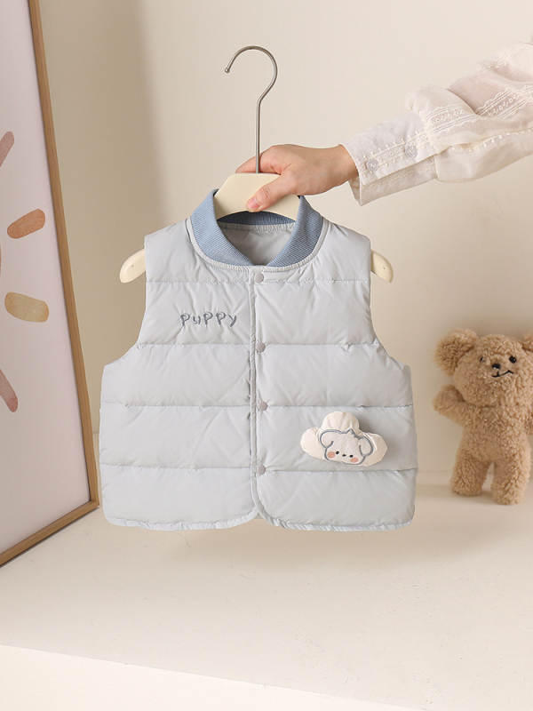 Gyerekek téli pehely mellény, ujj nélküli, rövid fazon, fehér kacsapuhával töltve, 86–90% puf, külső anyag 100% poliészter