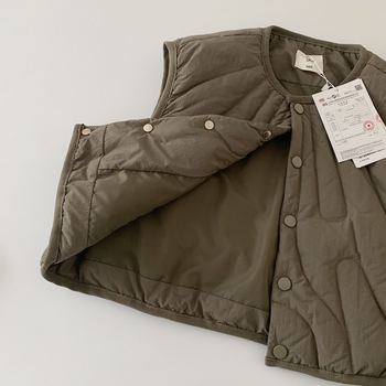 Gyermekeknek szóló tollas mellény, Koreai változat, fehér kacsa down töltés 95% feletti, vastag nylon külső, egyrendű gombos zárás