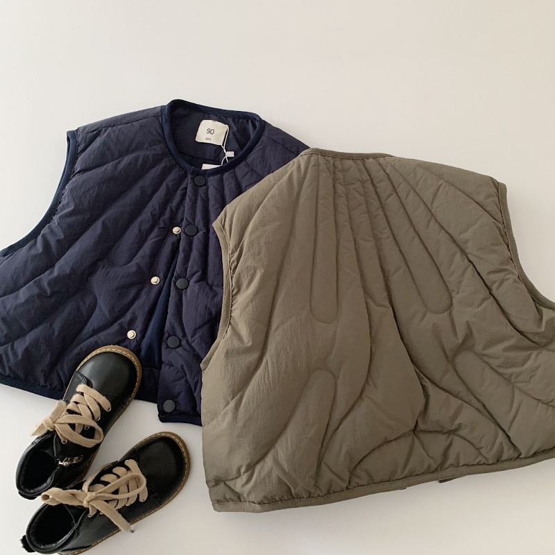 Gyermekeknek szóló tollas mellény, Koreai változat, fehér kacsa down töltés 95% feletti, vastag nylon külső, egyrendű gombos zárás