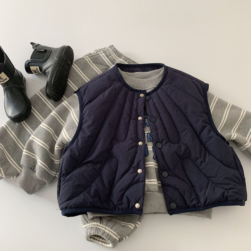 Gyermekeknek szóló tollas mellény, Koreai változat, fehér kacsa down töltés 95% feletti, vastag nylon külső, egyrendű gombos zárás