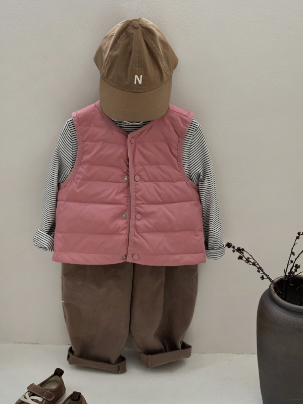 Gyerekeknek készült tollal töltött mellény, fehér kacsa tollal, külső nylon, bélés poliészter, ujjak nélkül, 3–8 éveseknek