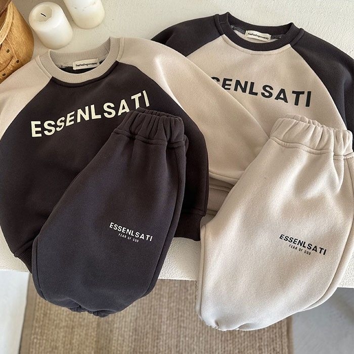 Dječji dvodijelni set od flisa: pulover s blokovima boja i hlače, dugi rukav, debeli materijal, za djecu 3–8 godina (100–140 cm)