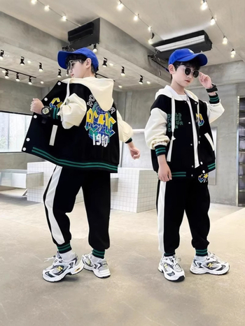 Set de două piese cu glugă pentru primăvară – costum casual cu pantaloni și model desen animat, material din amestec de bumbac, 95% poliester, pentru copii 3–8 ani