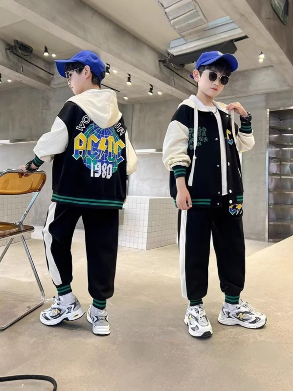 Set de două piese cu glugă pentru primăvară – costum casual cu pantaloni și model desen animat, material din amestec de bumbac, 95% poliester, pentru copii 3–8 ani