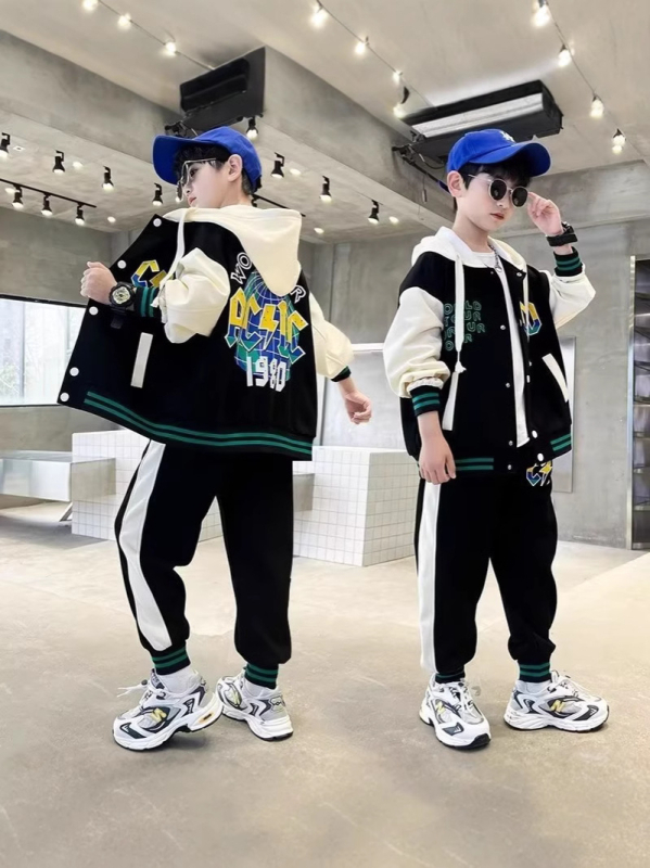 Set de două piese cu glugă pentru primăvară – costum casual cu pantaloni și model desen animat, material din amestec de bumbac, 95% poliester, pentru copii 3–8 ani