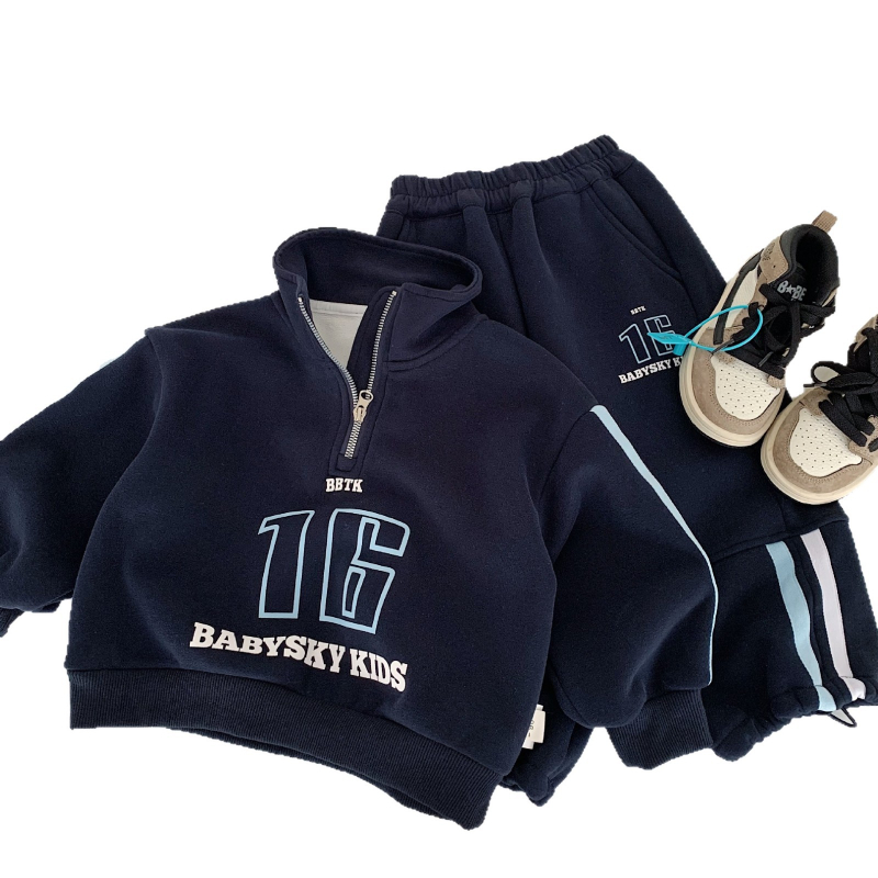 Set din două piese pentru copii din fleece, model litere, bumbac 61,8%, mâneci lungi, fără glugă