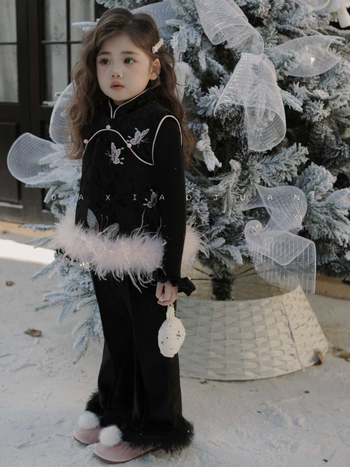 Tüdrukute rippseelik, printsessi stiil, 100% polüester, A-liin, vanuses 3–8 aastat.