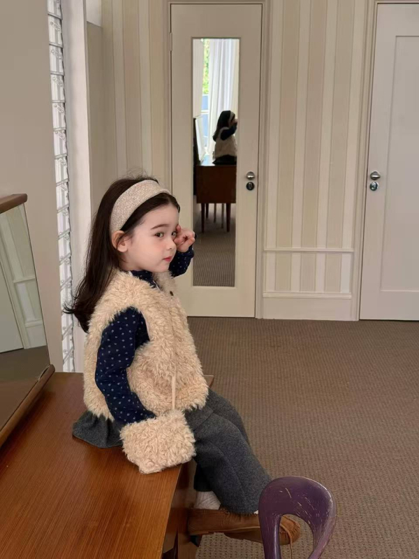 Vestă tricotată pentru copii, versiune coreeană, din blană artificială, groasă, închidere cu nasturi, căptușeală și umplutură din poliester