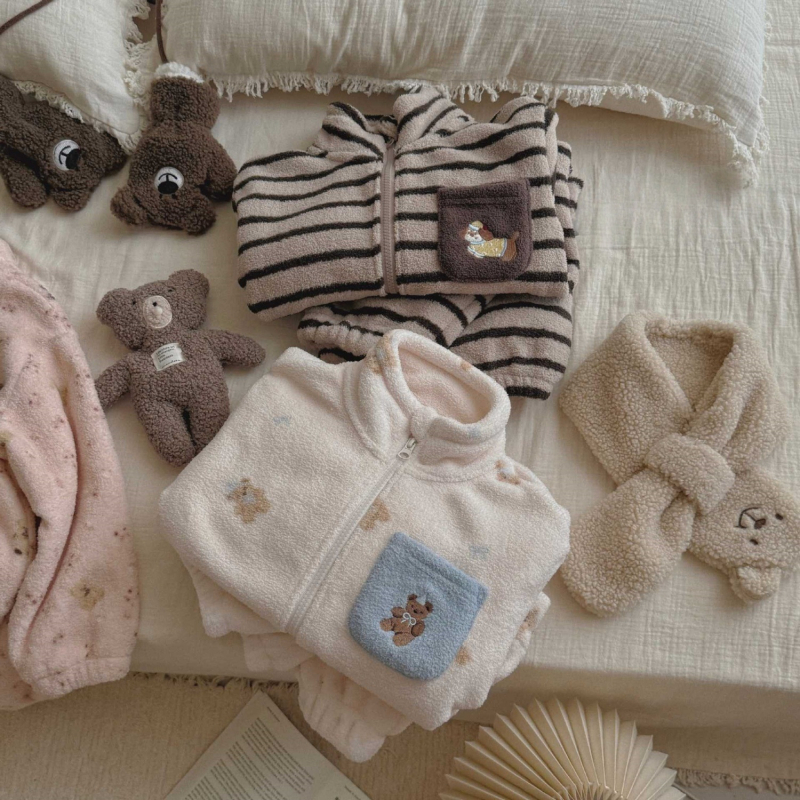 Set de pijamale pentru copii cu imprimeu desen animat, două piese, bumbac 90%, toamnă-iarnă, 3–8 ani