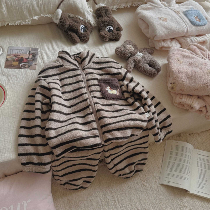 Set de pijamale pentru copii cu imprimeu desen animat, două piese, bumbac 90%, toamnă-iarnă, 3–8 ani