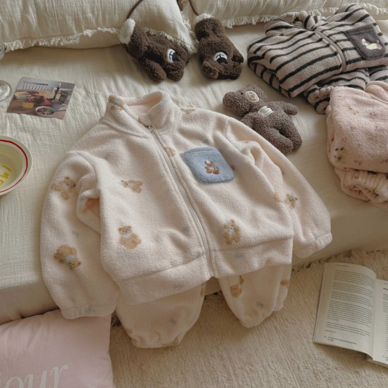 Set de pijamale pentru copii cu imprimeu desen animat, două piese, bumbac 90%, toamnă-iarnă, 3–8 ani