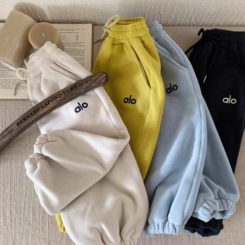 Set copii din două piese din bumbac 90%, unisex, casual, toamnă-iarnă, top cu mânecă lungă și pantaloni lungi, finisaj moale.