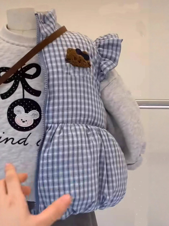 Set pentru copii, trei piese, carouri, iarnă — țesătură din bumbac amestec, grosime plăcută — top cu mâneci lungi, vestă și pantaloni lungi