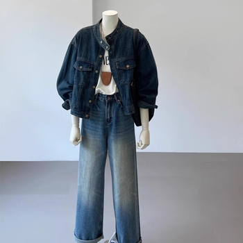 Ženska traper jakna – retro isprano pranje, opuštajući kroj, Polo ovratnik, dugi rukavi, duljina 50–65 cm, 80–90% poliester