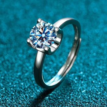 Žiedas su klasikinė bulių galvos keturių nagų tvirtinimu, 925 sidabras, 2,46 g, elektroplakavimas, prekės ženklas Momo