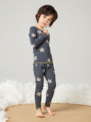 Vaikų medvilninis šiltas pižamų komplektas su apvaliu kaklu, karikatūrų raštas, 95% medvilnė 5% elastanas, amžiaus grupė 3–8 metai