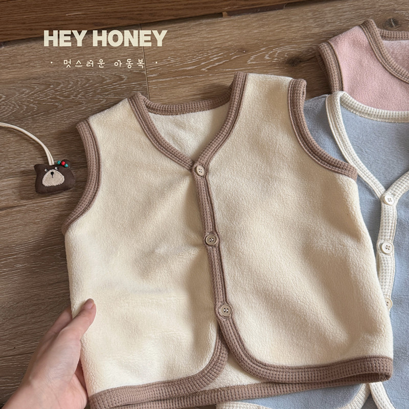 Dječji cardigan vest od flisa s Cat Velvet tkaninom, glavni materijal poliester, punilo poliester, zatvaranje s jednim redom kopči