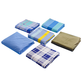 Trys dalių patalynės komplektas bendrabutyje iš 100% medvilnės, dryžių raštas; audinio tankis 133x72; siūlų skaičius 30s; reaktyvus spausdinimas ir dažymas; paprastas audinys; pritaikymas įmanomas; Junshengda